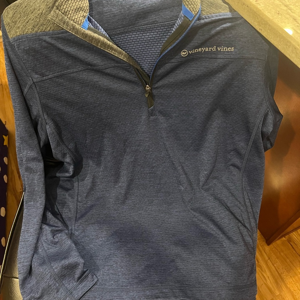 Vineyard Vines Men’s Performance (L) - image 2